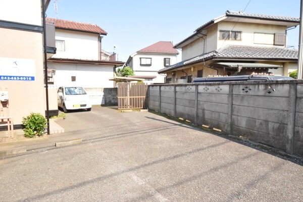 駐車場(★駐車場★)