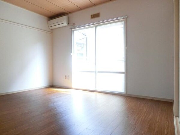 眺望(洋室６．５帖)