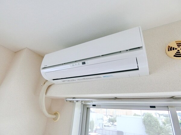 設備(エアコン)