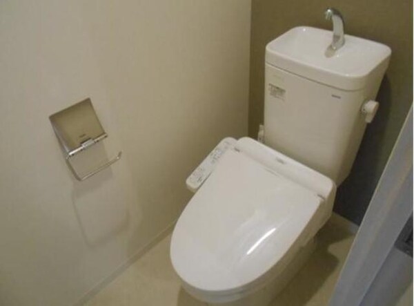 トイレ(トイレ)