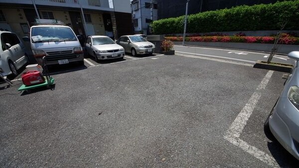 駐車場(駐車場)