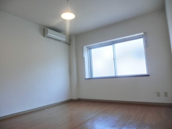 リビング・居室(★南向きのお部屋です★)
