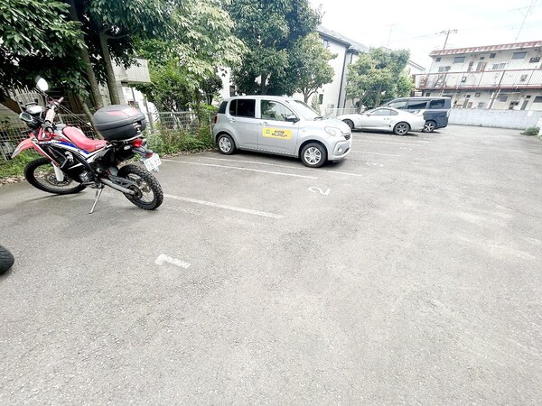 駐車場(駐車場)