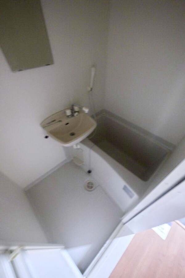 バス／シャワールーム等