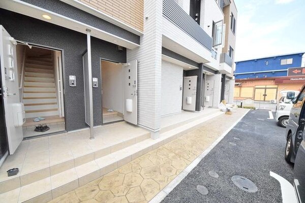 エントランス(★エントランス★)