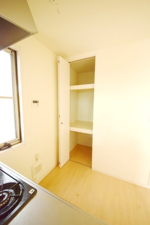 収納(収納スペースあり♪)