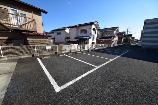 駐車場(駐車場)