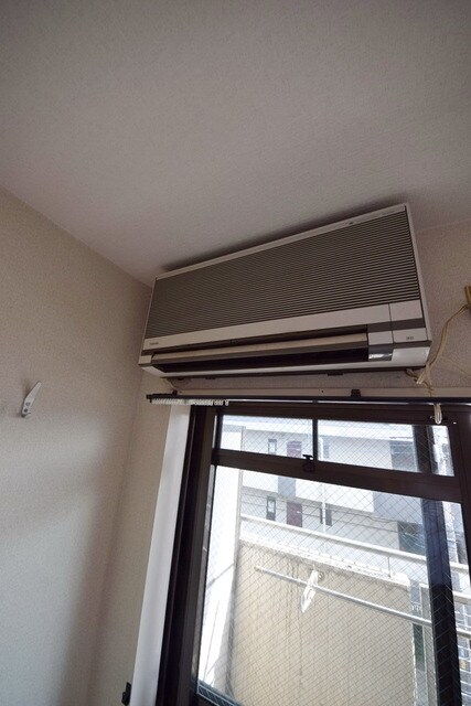 物件内観写真15　(エアコンつきです♪)