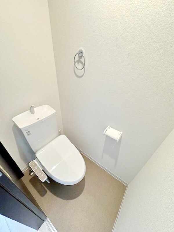 トイレ(※写真は同メーカー建築施工例です。)