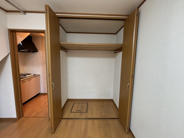 収納(収納)