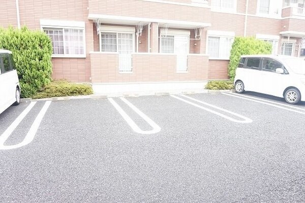 駐車場(エアコン)