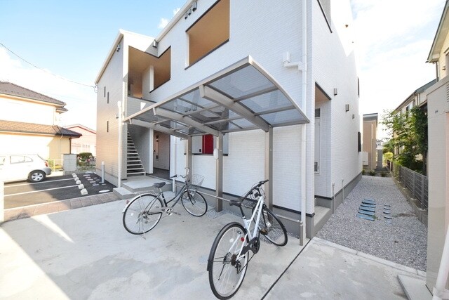 物件内観写真14　(駐輪スペース)