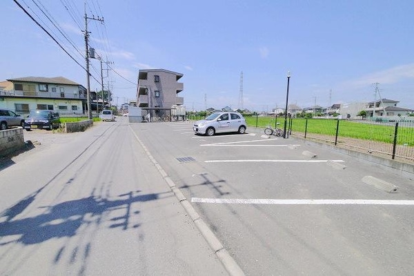 駐車場(★敷地内駐車場★)