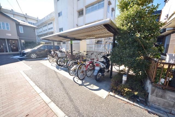 共有部分(駐輪場)