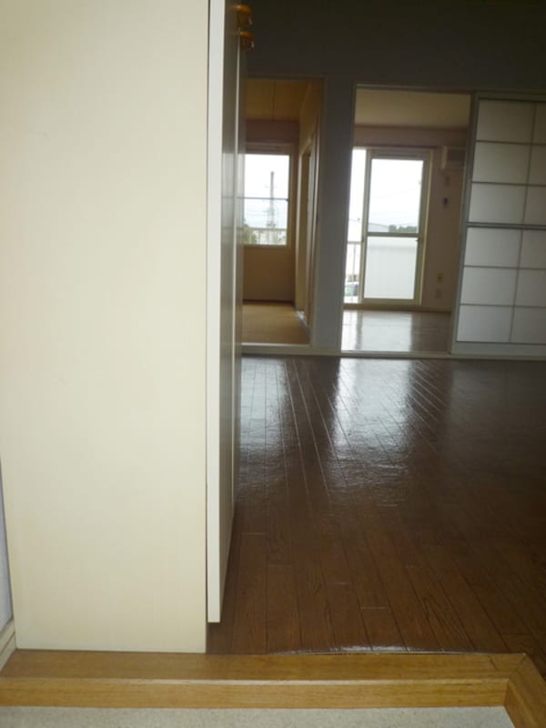 玄関(玄関)