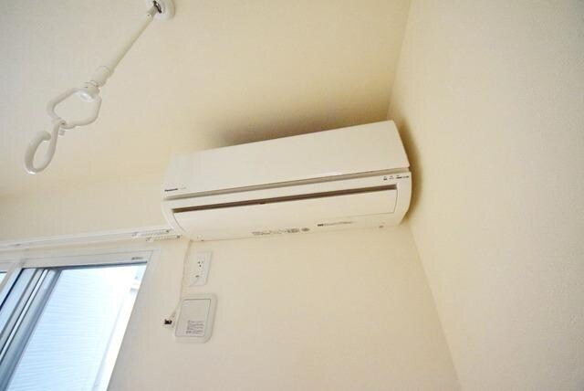 物件内観写真12　(エアコン)