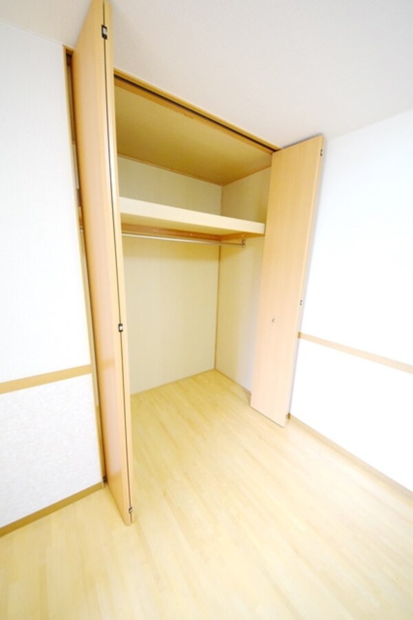 設備(クローゼット)