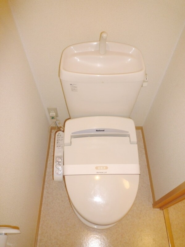 トイレ(ウォシュレット♪)