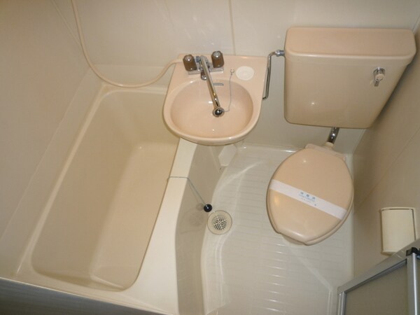 バス／シャワールーム等(バス／シャワールーム等)