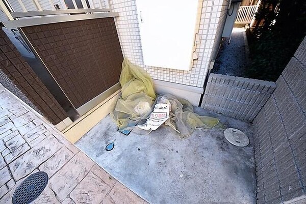 共有部分(ゴミ置き場♪)