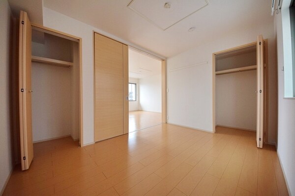 設備(豊富な収納力です♪)