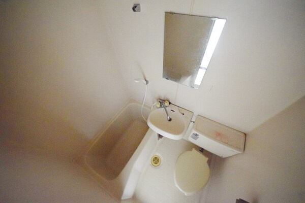 バス／シャワールーム等