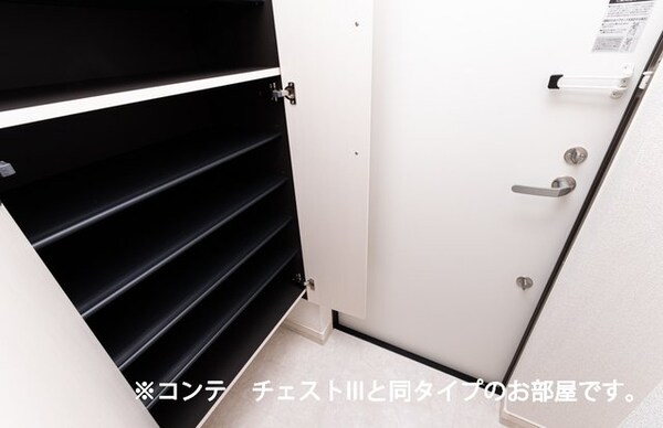 玄関(バルコニー)