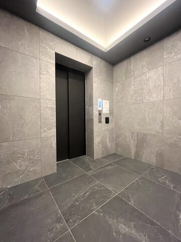 物件内観写真28　(エントランス)