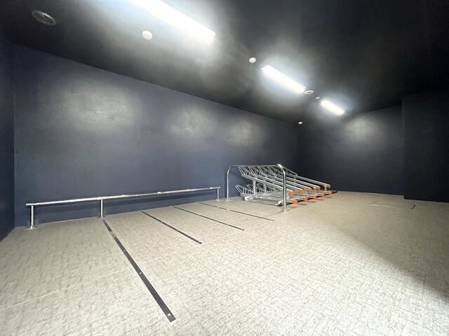 物件内観写真33　(駐車場)