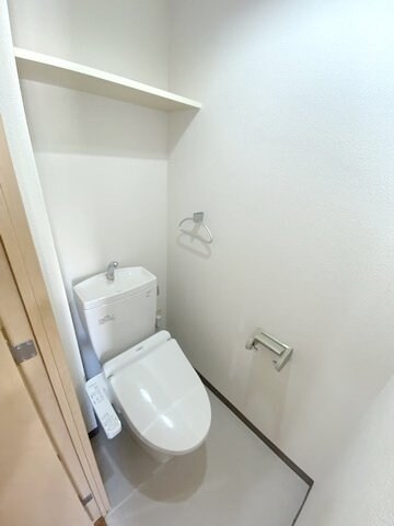 物件内観写真15　(トイレ)