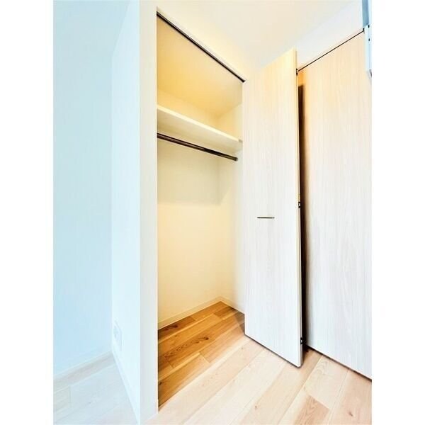 物件内観写真10　(収納)