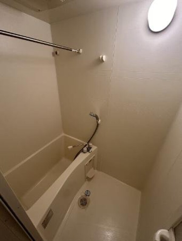 バス／シャワールーム等(バス／シャワールーム等)