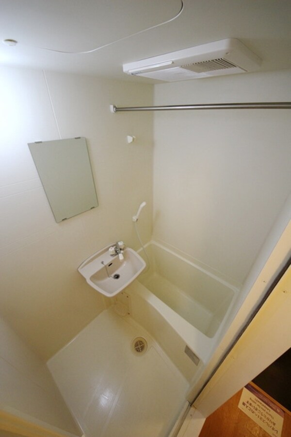 バス／シャワールーム等