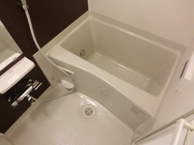 物件内観写真3　(★バスルーム（浴室乾燥、追焚付き）★)