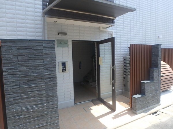 エントランス(エントランス)