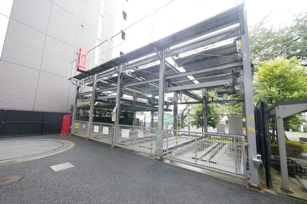 駐車場(駐車場)