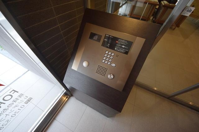 物件内観写真17　(オートロック完備)