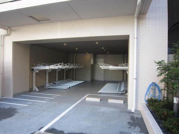 共有部分(敷地内駐輪場（屋根付き）)