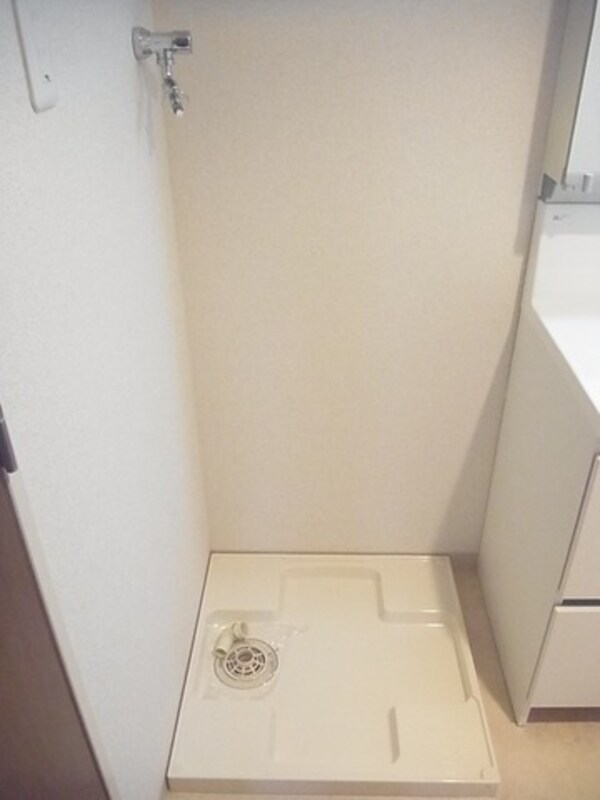 設備(洗濯機置き場)