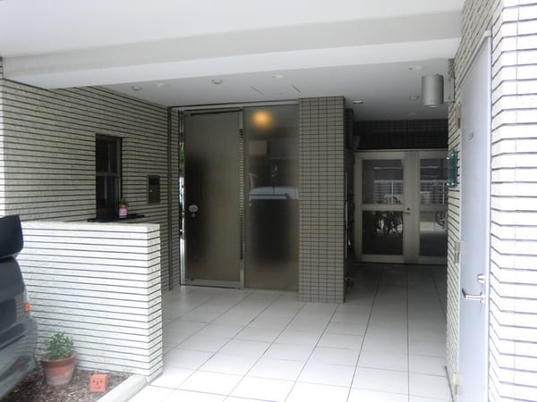 共有部分(エントランスアプローチ)