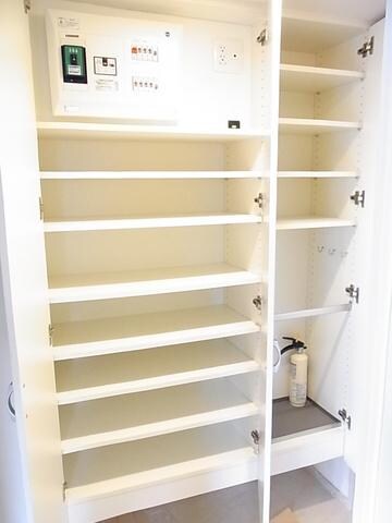 物件内観写真8　(★シューズBOX★)