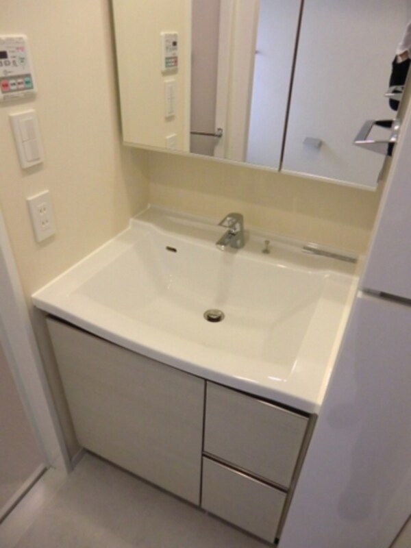 洗面(★便利な独立洗面台★)