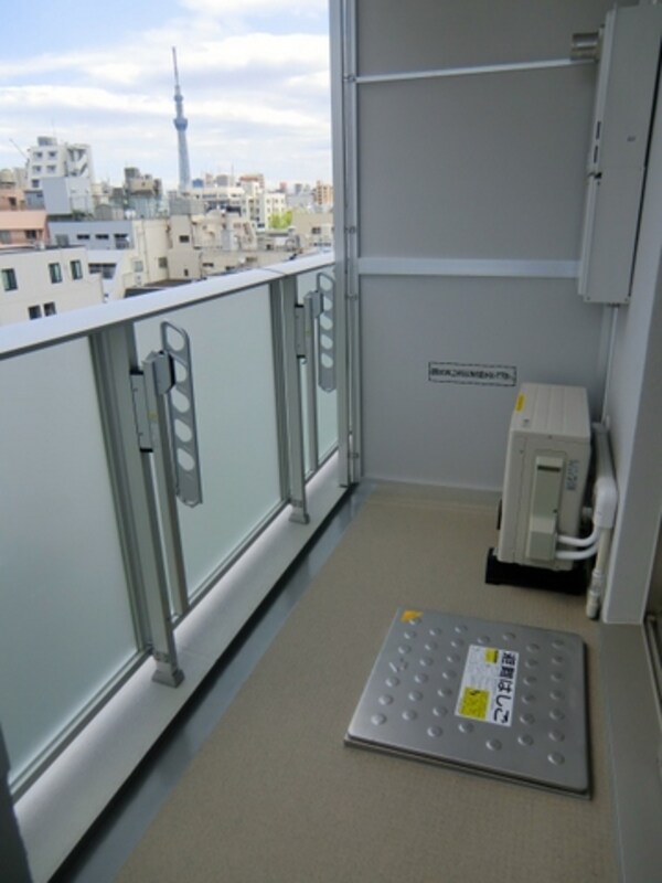 バルコニー(★ゆったりとしたサイズのバルコニー★)