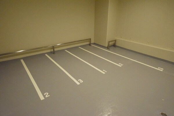 その他(敷地内バイク置場)