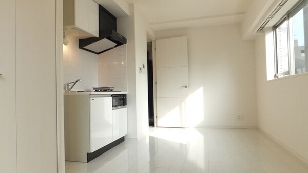 リビング・居室(ゆったり8.4帖洋室)