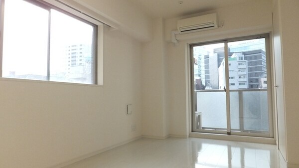 その他室内・内装(2面採光の明るいお部屋)