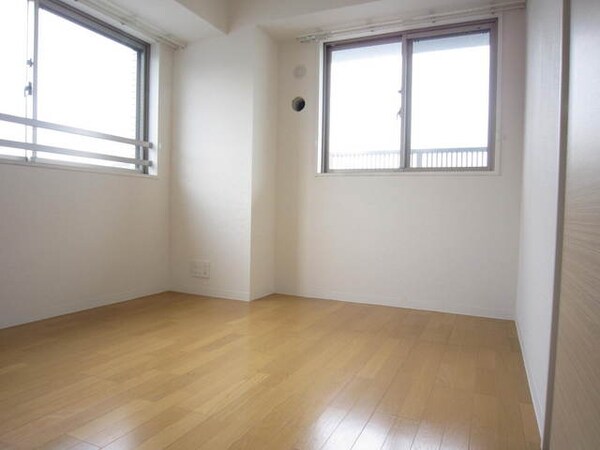 その他室内・内装(★２面採光の明るい洋室★)