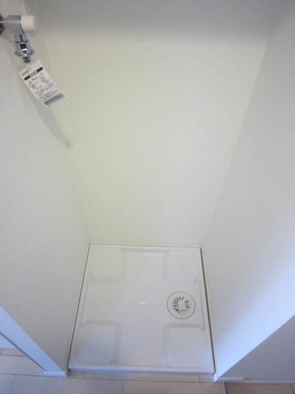 設備(室内洗濯機置場)