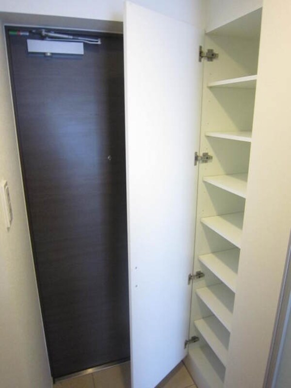 玄関(玄関・シューズボックス（参考）)