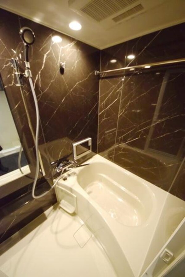 バス／シャワールーム等